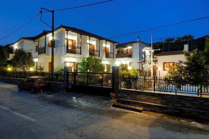 プラタニアスCharoulaアパートメント 部屋 写真